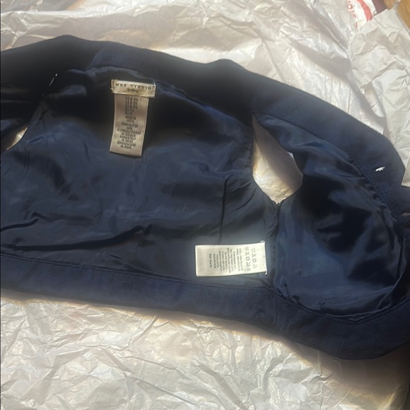 Max Studio Baby Navy Blue Sleeveless Vest with V-neck Design and Soft Fabric - Picture 6 of 6